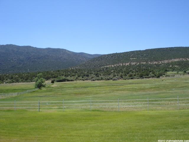 445 Harmony Dr, New Harmony, UT 84757 — photo 2