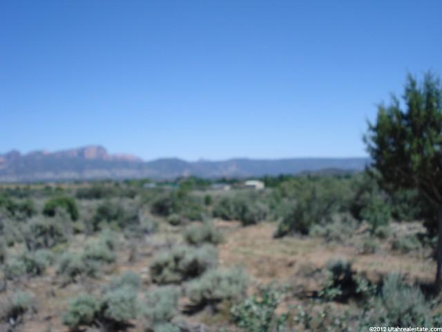 445 Harmony Dr, New Harmony, UT 84757 — photo 3