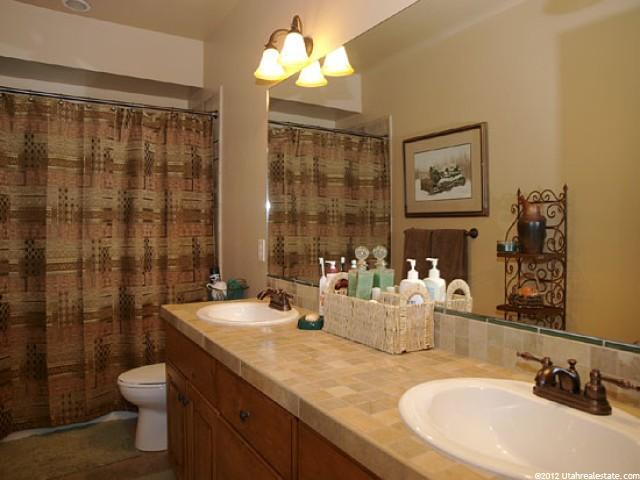 156 E Valais Pkwy, Midway, UT 84049 — photo 10