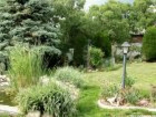 963 Bountiful Hills Dr, Bountiful, UT 84010 — photo 2