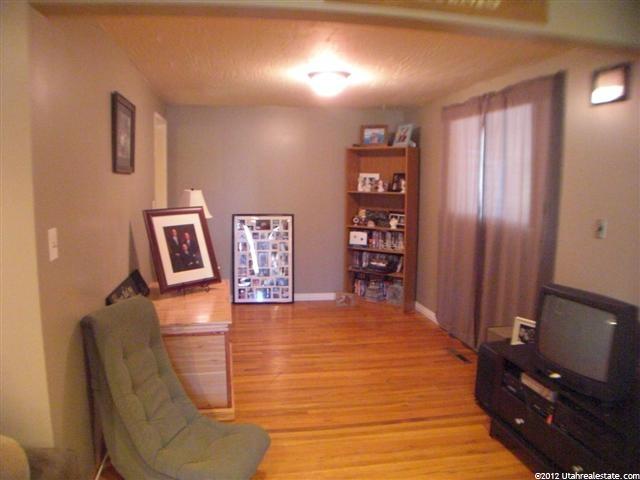 725 W 255 N, Orem, UT 84057 — photo 3