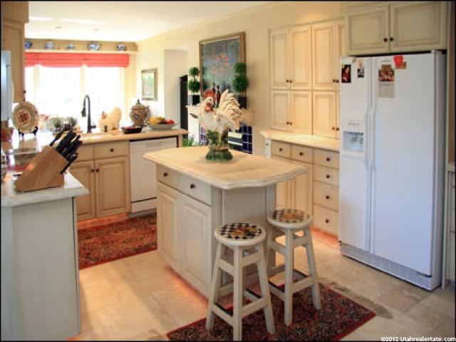 1947 S High Pointe Dr E, Bountiful, UT 84010 — photo 4