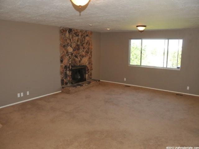 8346 Mesa Dr, Sandy, UT 84093 — photo 2