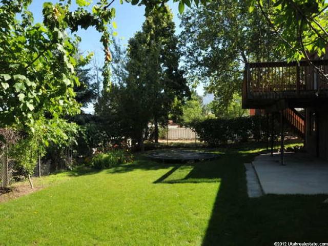 8346 Mesa Dr, Sandy, UT 84093 — photo 11