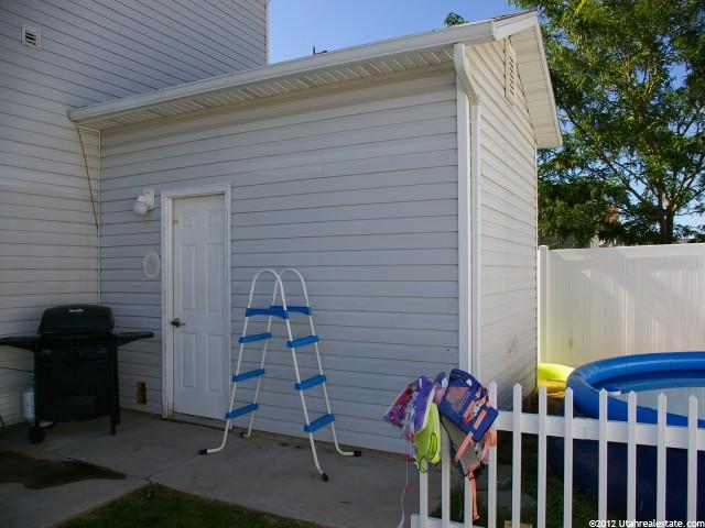 2014 N 2225 W, Clinton, UT 84015 — photo 12