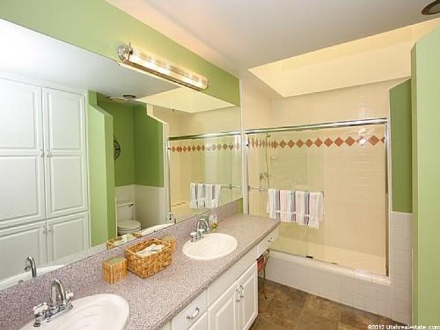 2266 E 7800 S, Holladay, UT 84121 — photo 7