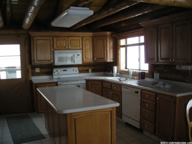 289 E 400 N, Moroni, UT 84646 — photo 11