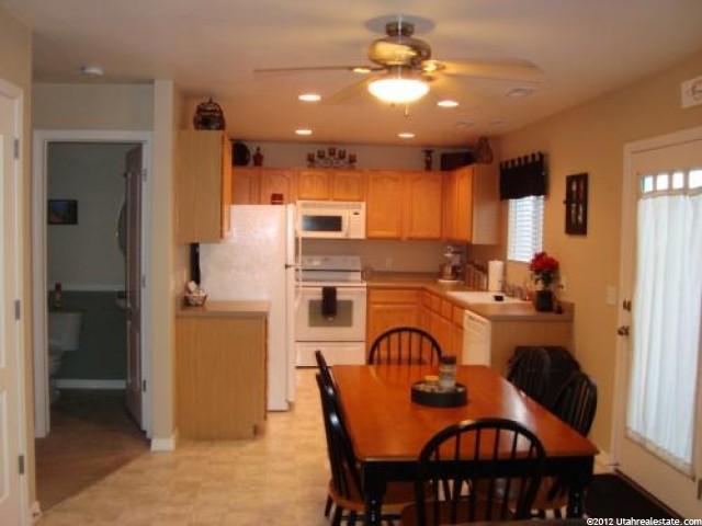 2009 S 875 E, Clearfield, UT 84015 — photo 4