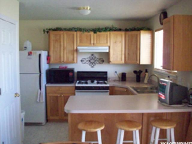887 E 725 N, Ogden, UT 84404 — photo 4