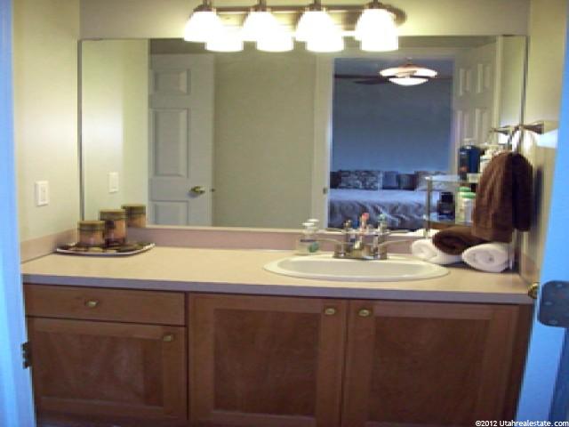 887 E 725 N, Ogden, UT 84404 — photo 9