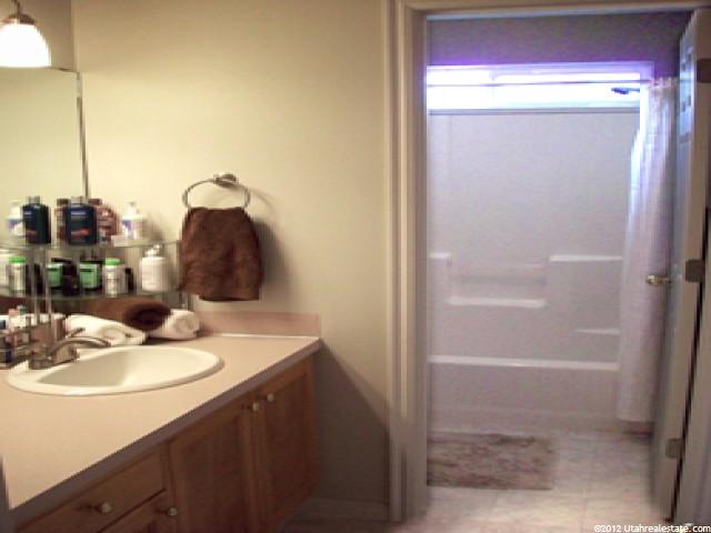887 E 725 N, Ogden, UT 84404 — photo 10