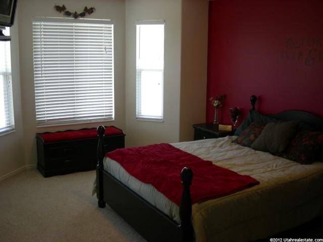 1167 N 200 E, Harrisville, UT 84404 — photo 8