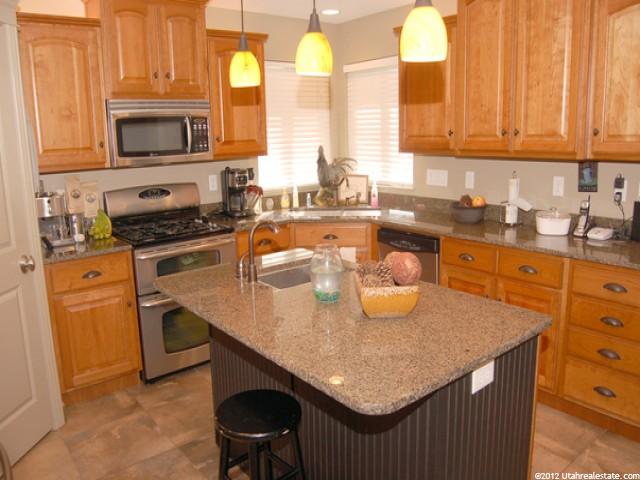 1277 W 955 N, Clinton, UT 84015 — photo 3