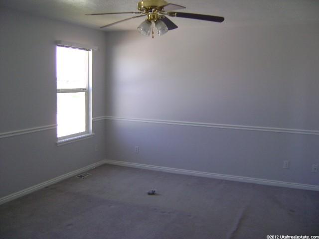 3033 Gleneagles Dr, Syracuse, UT 84075 — photo 5