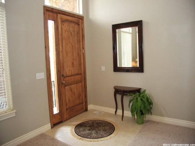 437 S Lofty Ln E, North Salt Lake, UT 84054 — photo 3