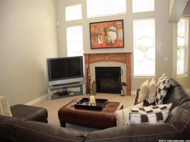 437 S Lofty Ln E, North Salt Lake, UT 84054 — photo 5