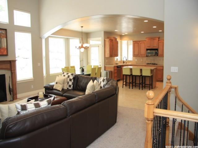437 S Lofty Ln E, North Salt Lake, UT 84054 — photo 6