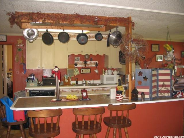 185 S Pine St, Rockland, ID 83271 — photo 3