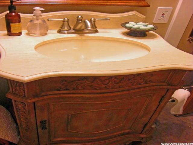 780 N Main St N, Bountiful, UT 84010 — photo 12