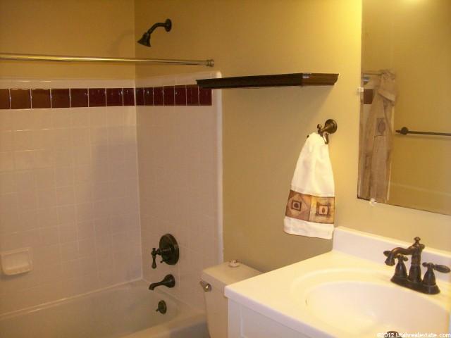 1369 E 8730 S, Sandy, UT 84093 — photo 6