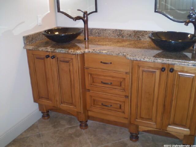 4024 S 2225 W, Roy, UT 84067 — photo 7