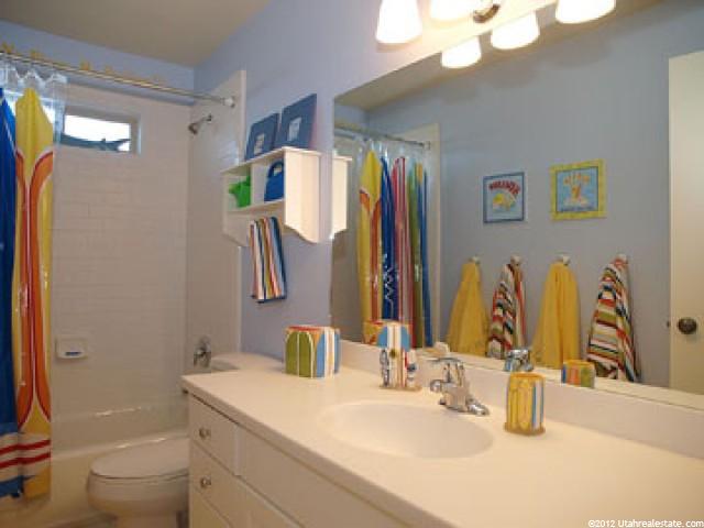 228 E 1280 N, Pleasant Grove, UT 84062 — photo 6