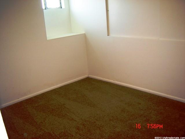 304 S Angel St, Layton, UT 84041 — photo 4