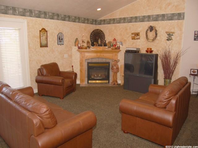 7637 W 900 S, West Warren, UT 84404 — photo 3