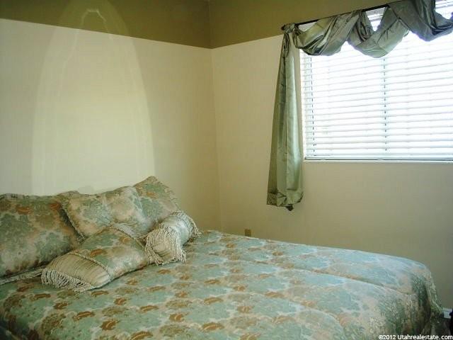 1172 E 2400 N, Layton, UT 84040 — photo 4