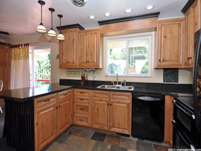 2624 S Polk Ave E, Ogden, UT 84401 — photo 4