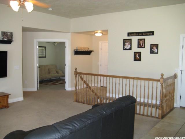 2093 View Dr, South Weber, UT 84405 — photo 3