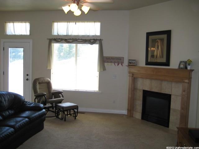 2093 View Dr, South Weber, UT 84405 — photo 5