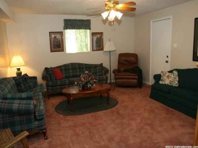 1376 Vineyard Dr, Bountiful, UT 84010 — photo 9