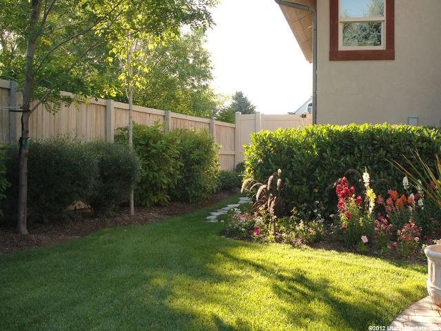 3242 Marthas Cv, Sandy, UT 84093 — photo 3