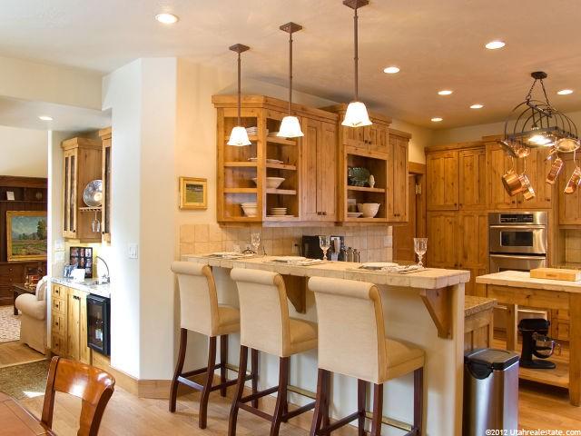 3242 Marthas Cv, Sandy, UT 84093 — photo 4