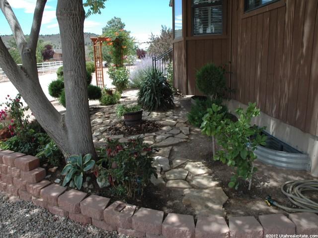 75 S Pioneer Cir, Brookside, UT 84782 — photo 11