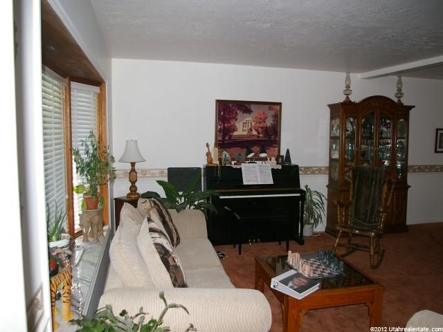 1773 Cornwall Ct, Sandy, UT 84092 — photo 2