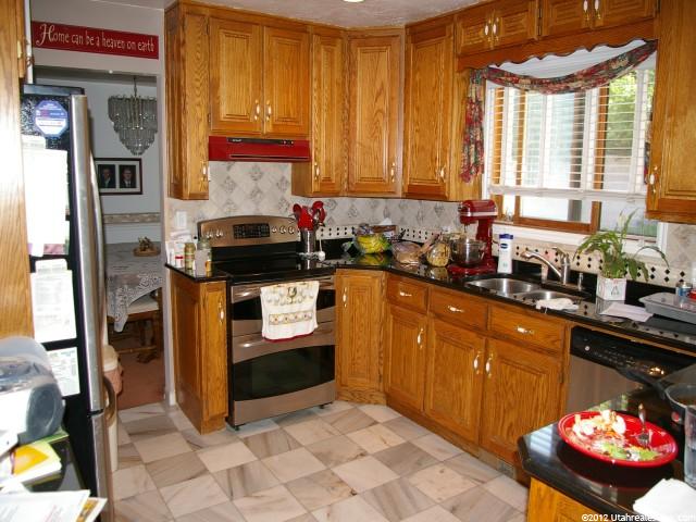 1773 Cornwall Ct, Sandy, UT 84092 — photo 3