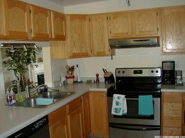 3034 Circle Way, Ogden, UT 84403 — photo 4