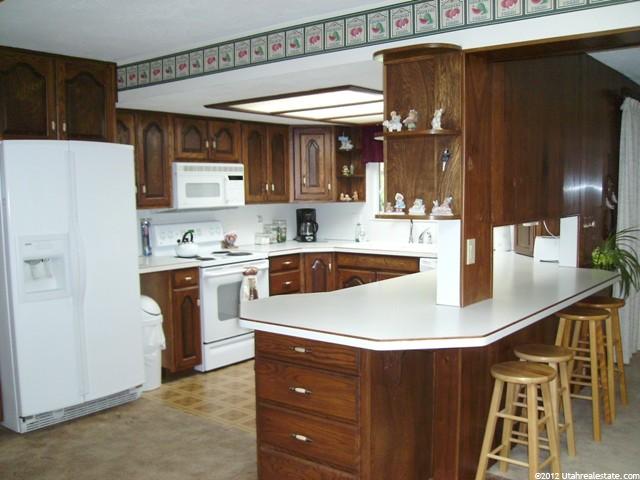 2090 N 300 W, Sunset, UT 84015 — photo 6