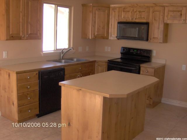 2134 S 225 E, Clearfield, UT 84015 — photo 3
