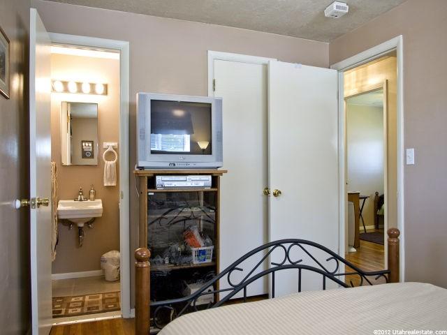 108 W 750 N, Clearfield, UT 84015 — photo 8