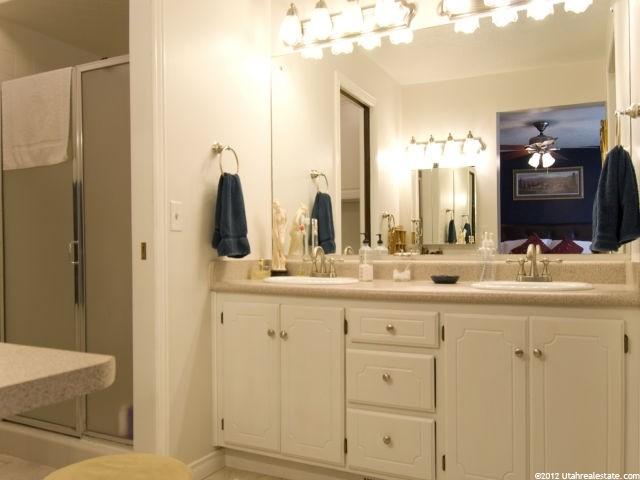 1563 S 1175 E, Bountiful, UT 84010 — photo 9