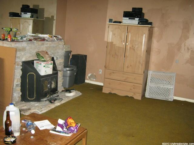 2389 N 2000 W, Farr West, UT 84404 — photo 2