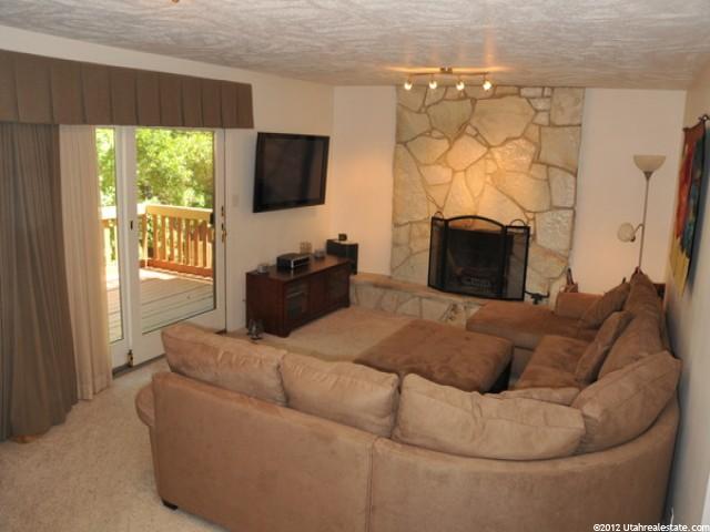 2371 E Aspen Hills Pl, Sandy, UT 84092 — photo 5