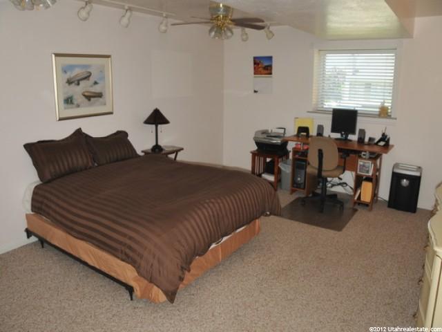 2371 E Aspen Hills Pl, Sandy, UT 84092 — photo 7