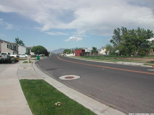 5499 Midland Dr, Roy, UT 84067 — photo 3