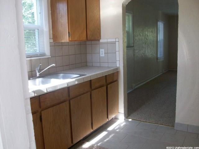 460 S Park Ave, Logan, UT 84321 — photo 4