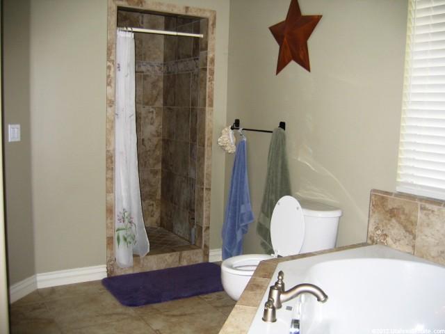 3084 N 750 W, Pleasant View, UT 84414 — photo 8
