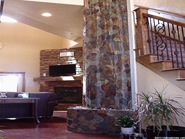 535 W 2425 N, Harrisville, UT 84414 — photo 5